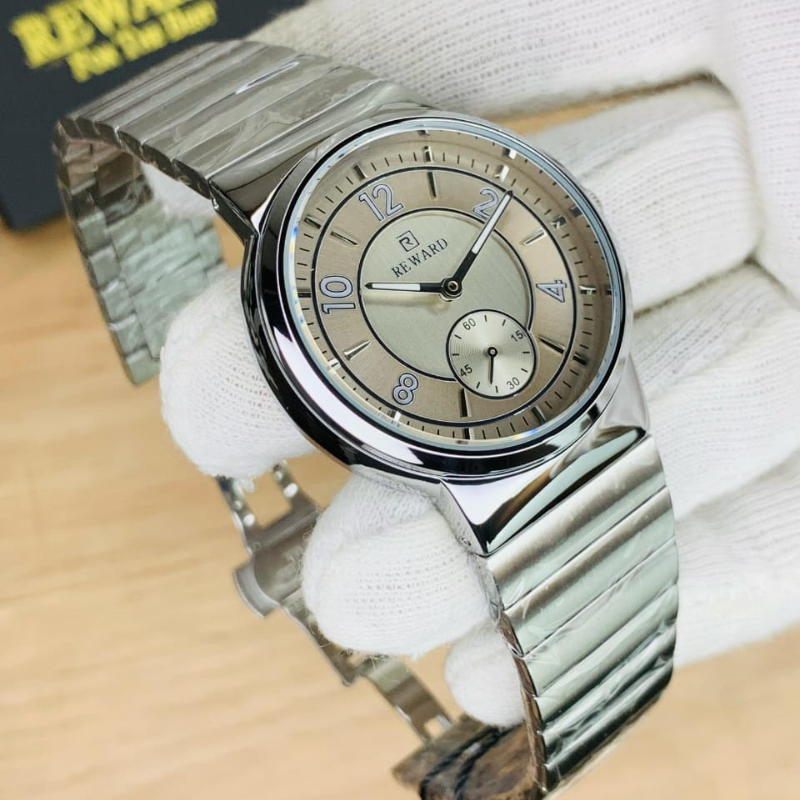 REWARD Men’s Luxury Watch – Sapphire Glass